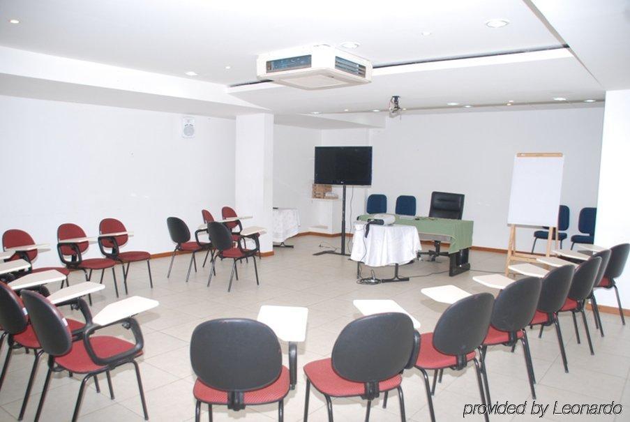 Bahia Park - Hotel 2*